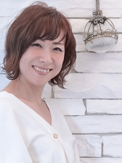 柏市明原美容室・美容院｜ヘアープロデュースアビーズ（HAIR PRODUCE AVIS.s）